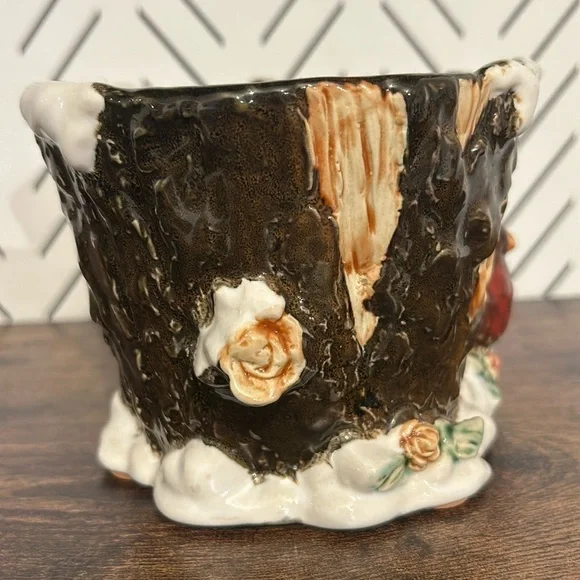 Vintage Tii Collections Winter Red Bird Cardinal Planter Pot Christmas Decor - Picture 4 of 11